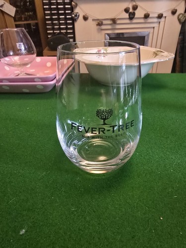 Fever tree gin glass - tree,