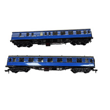 Rake of 2x Kitmaster Kit Build OO Gauge Unboxed Coaches Blue Color Model Railway