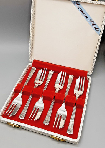 Vintage yeoman silver - vintage,