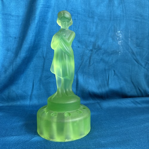 Cambridge uranium glass - uranium,