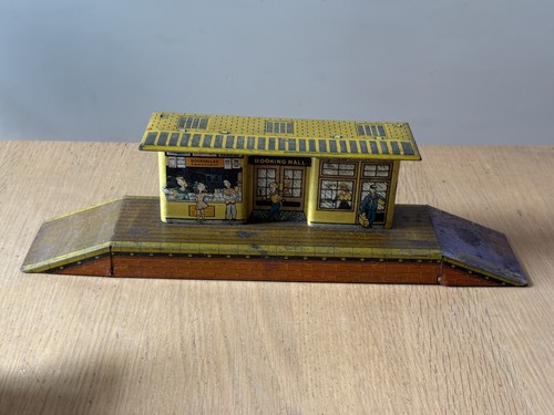 Vintage tinplate station - vintage, o