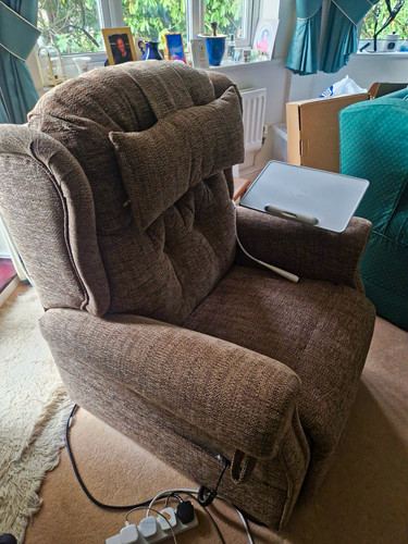 Recliner with integrated