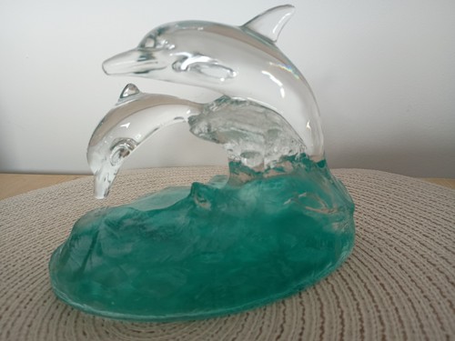 Glass dolphins water - glass,