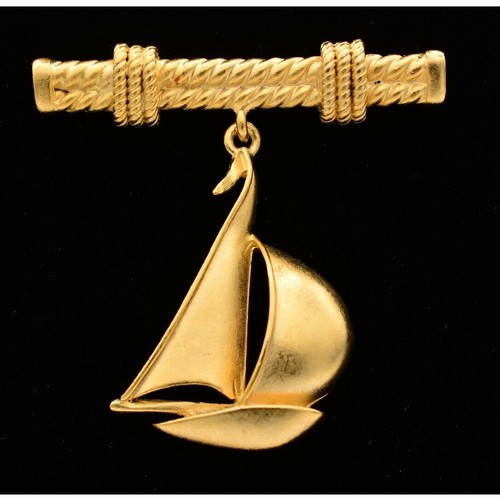 Vintage sail boat pin brooch - sail,