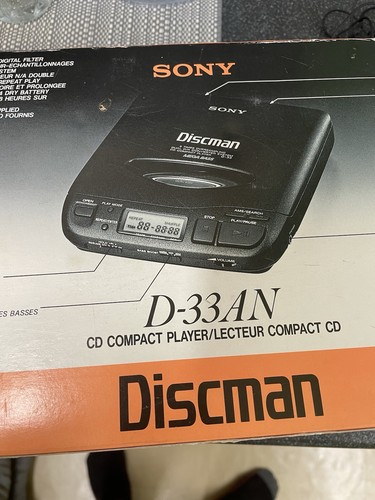 Rare vintage sony discman - d-33,