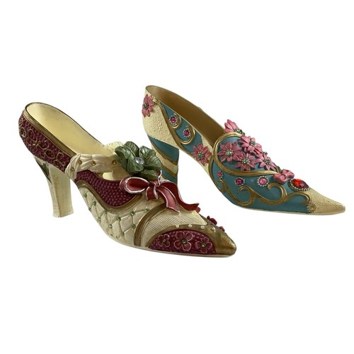 Vtg pair victorian - pair, ladies