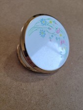 VINTAGE ENAMEL BUTTERFLY POWDER COMPACT. 