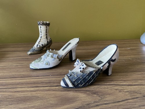 Three cute vintage - three,