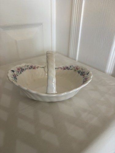 Lovely bone china - china, basket