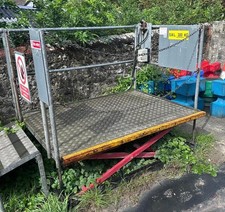 Hydraulic disabled Utility Lift Ramp Table Motorbike General Use