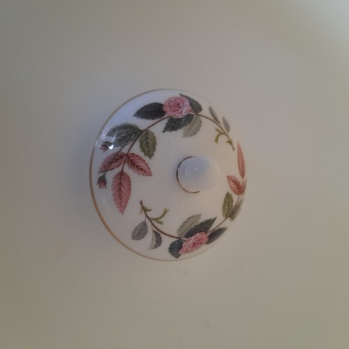 Wedgwood bone china hathaway - wedgwood,