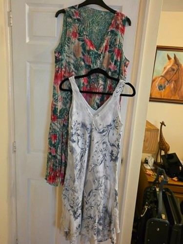 New unworn 2 - *new, size