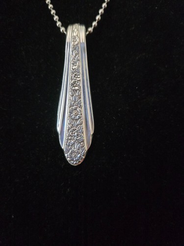 Bent spoon stainless steel - bent,