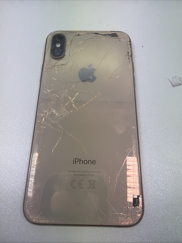 Apple iphone unlocked - xs,