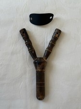 Slingshot Catapult Traditional Wooden Handle & Leather Pouch 