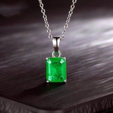 Green Rectangle Pendant 925