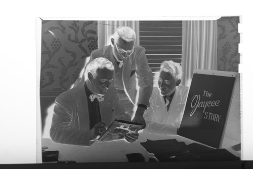 Press photo negative - b&w,