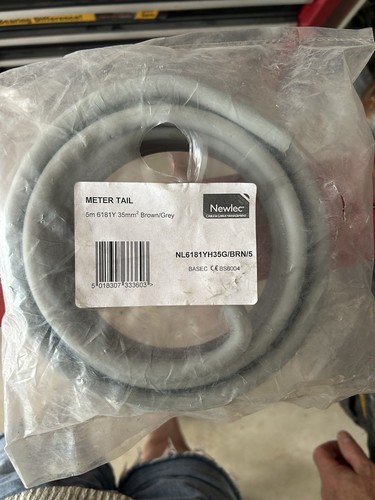 35mm brown grey meter - meter, tail