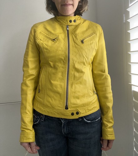 Vibrant yellow real leather - yellow,