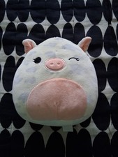 Squishmallow Rosie The Winking