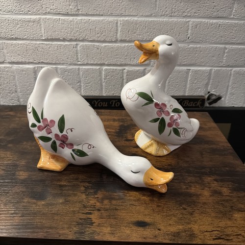 Ceramic ducks with flowers - ceramic,