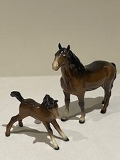 VINTAGE BESWICK ENGLAND BROWN PONY & FOAL 
