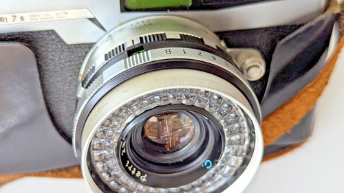 Petri 35mm rangefinder - 7s,