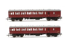 BACHMANN 'OO' GAUGE PAIR OF 34-628A BR CRIMSON MK1 SUBURBAN BRK PASSENGER COACH