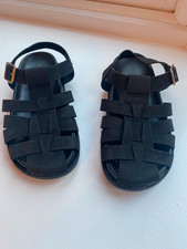 Primark Black and gold buckle