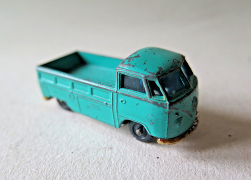 Corgi husky volkswagen pick - corgi,
