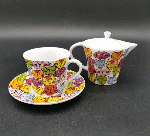 Cats multiple choice - cats, teapot