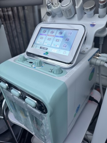 1 hydradermabrasion - in,