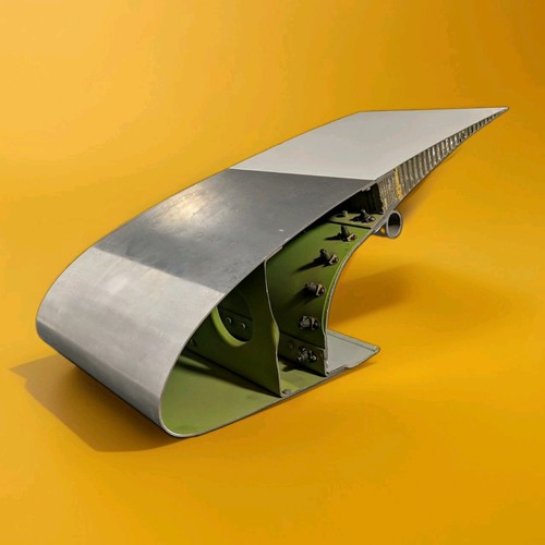 Boeing 757 wing - 757, cut