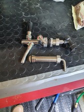 Adjustable beer tap - —adjustable,