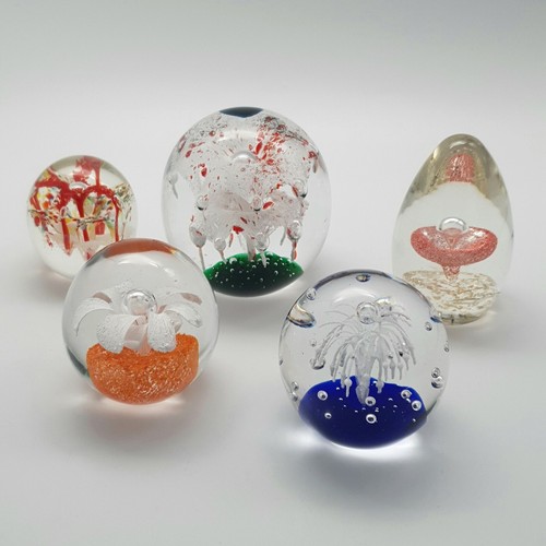 Mixed glass paperweight bundle - glass,