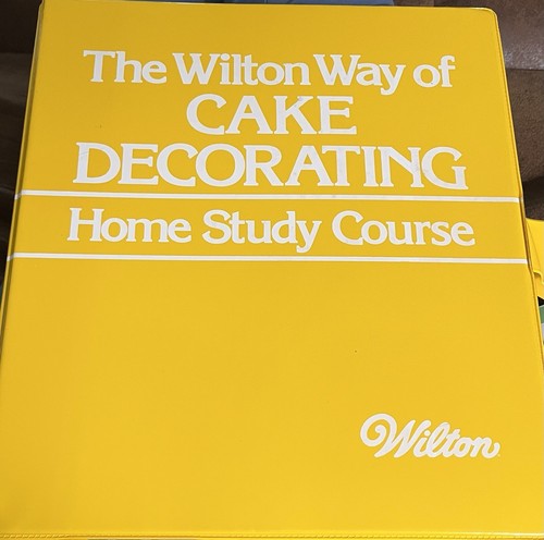 1980 wilton cake decorating - cake,