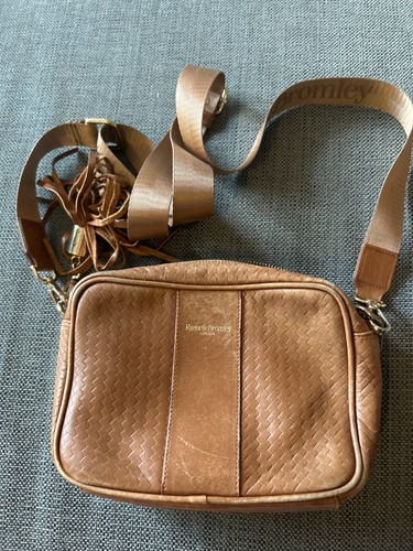 Russell bromley brown - &,