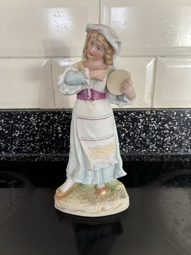 Tambourine girl gerbruder - girl,
