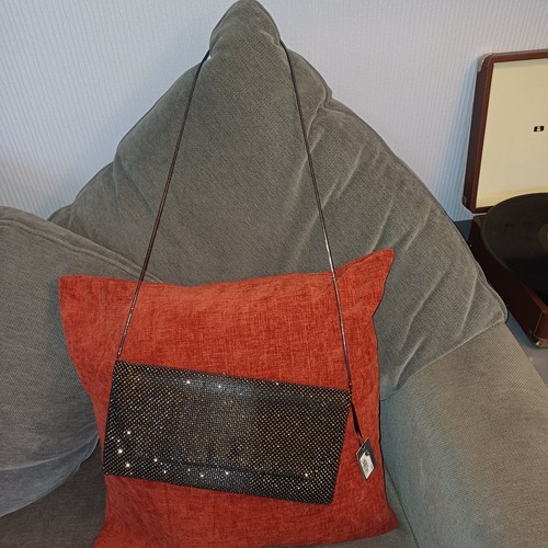 Bnwt issa house - of, fraser