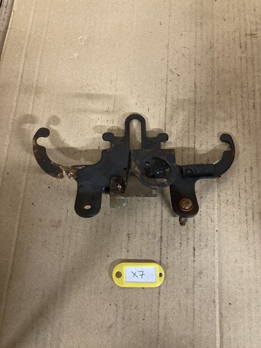 Suzuki gt250x7 clock - , bracket