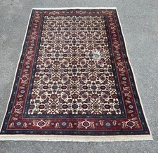 A DECORATIVE OLD HANDMADE TRADITIONAL AZERBAIJAN ORIENTAL RUG(230 X 160 cm)*