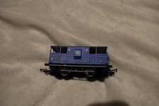 Hornby Mainline blue shark