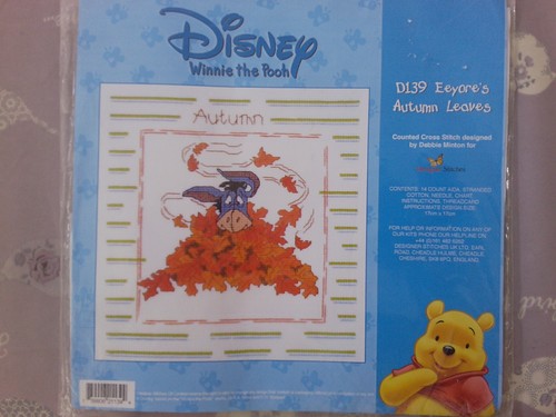 Disney winnie the pooh autumn - the, "autumn