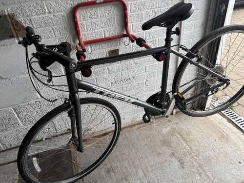 Trek hybrid bike - 1,