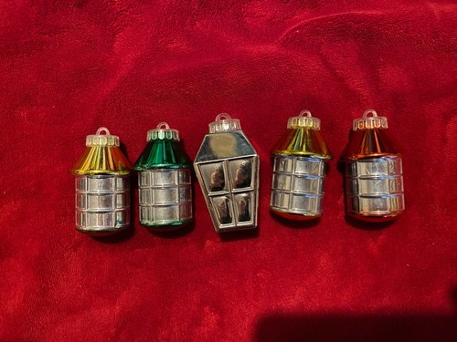 Vintage xmas baubles - x,
