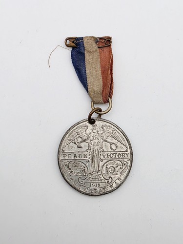 1919 otley peace souvenir - otley,