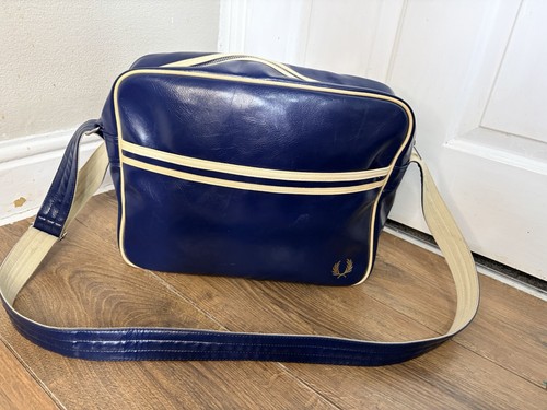 Fred perry navy cream shoulder - fred,
