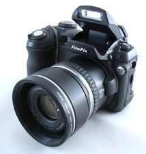 Fuji FinePix S5100 Compact Digital Camera 4MP 10x Zoom Lens Tested See Photos