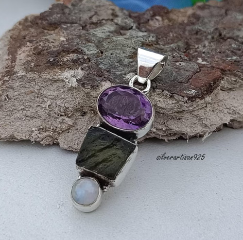 Amethyst raw moldavite - amethyst,