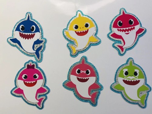 Baby shark cupcake - shark, toppers